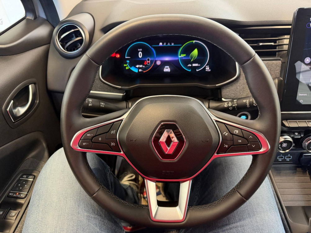 Acheter Renault Zoe Zoe R135 Achat Intégral - 21C Intens 5p occasion dans les concessions du Groupe Faurie