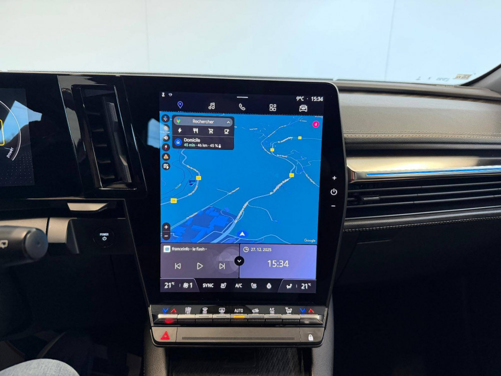 Acheter Renault Megane E-Tech Megane E-Tech EV60 220 ch super charge Iconic 5p occasion dans les concessions du Groupe Faurie