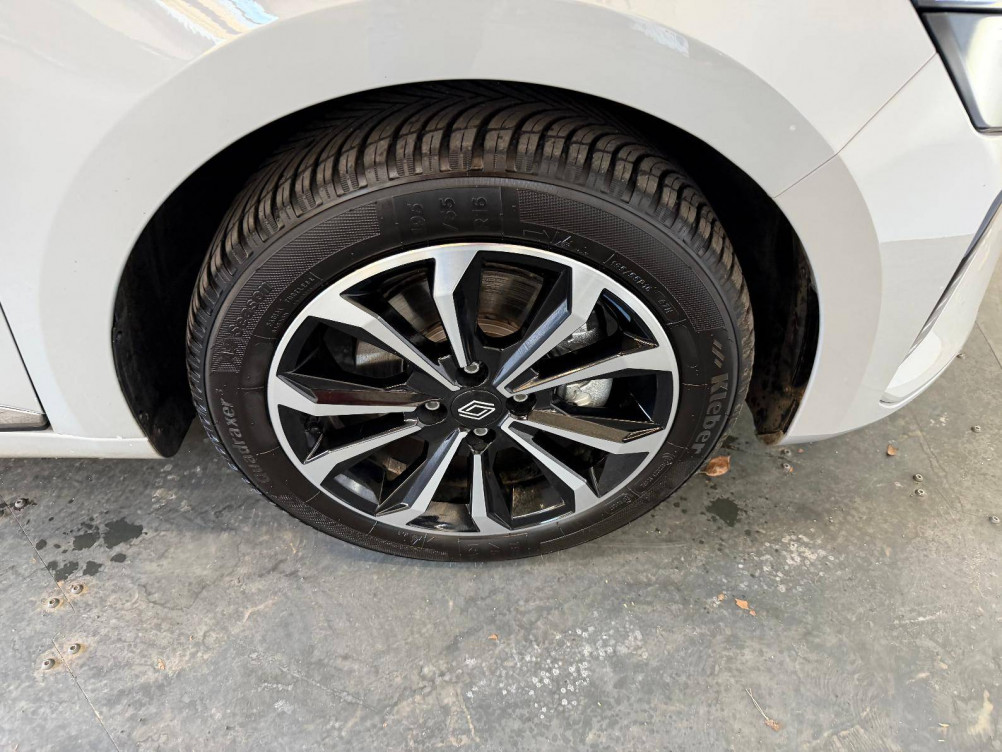 Acheter Renault Clio 5 Clio E-Tech full hybrid 145 Techno 5p occasion dans les concessions du Groupe Faurie