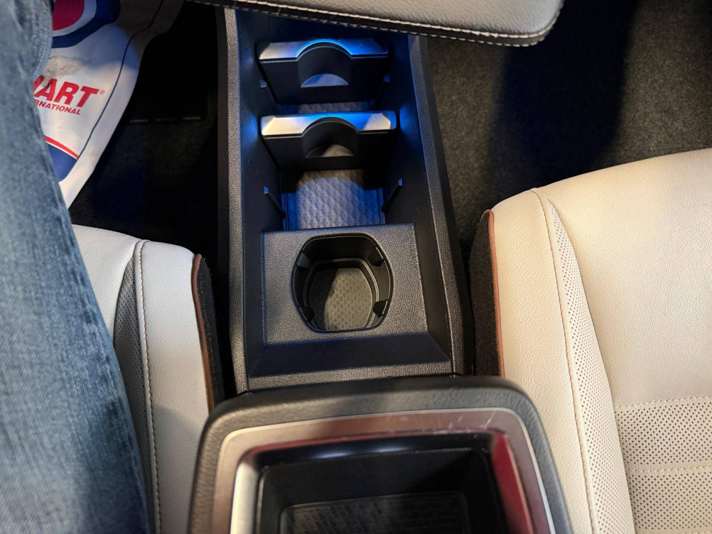 Acheter Renault Megane E-Tech Megane E-Tech EV60 220 ch super charge Iconic 5p occasion dans les concessions du Groupe Faurie