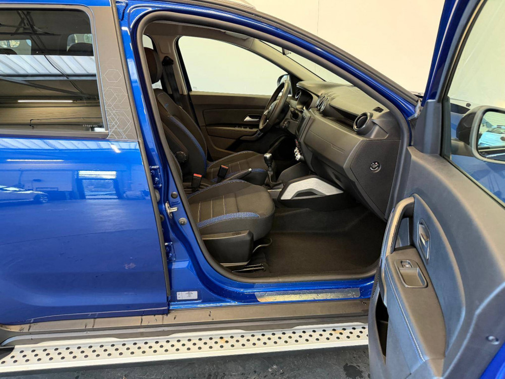 Acheter Dacia Duster Duster TCe 130 FAP 4x2 15 ans 5p occasion dans les concessions du Groupe Faurie