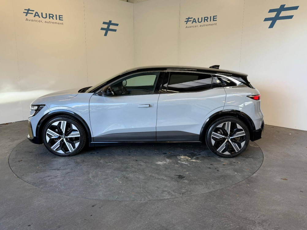 Acheter Renault Megane E-Tech Megane E-Tech EV60 220 ch super charge Iconic 5p occasion dans les concessions du Groupe Faurie