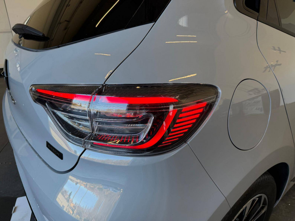 Acheter Renault Clio 5 Clio E-Tech full hybrid 145 Techno 5p occasion dans les concessions du Groupe Faurie