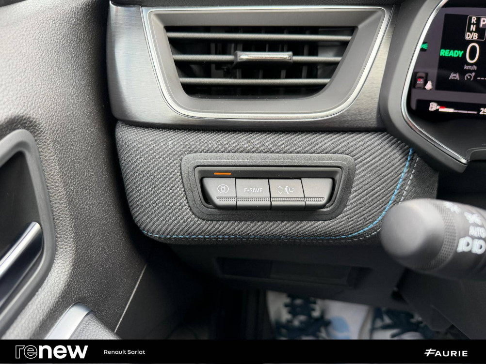 Acheter Renault Captur 2 Captur E-Tech full hybrid 145 ch esprit Alpine 5p occasion dans les concessions du Groupe Faurie