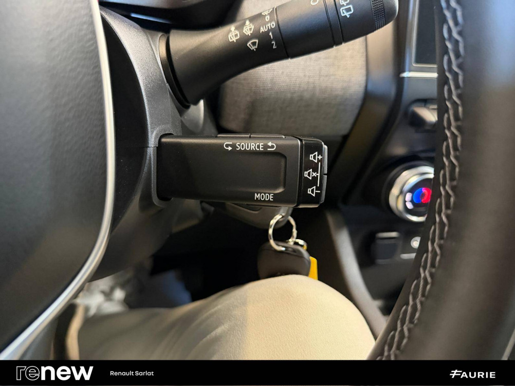 Acheter Renault Clio 5 Clio E-Tech full hybrid 145 Evolution 5p occasion dans les concessions du Groupe Faurie