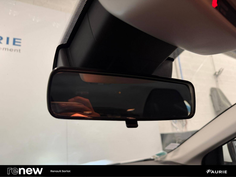 Acheter Renault Megane 4 Mégane IV Berline Blue dCi 115 EDC Business 5p occasion dans les concessions du Groupe Faurie