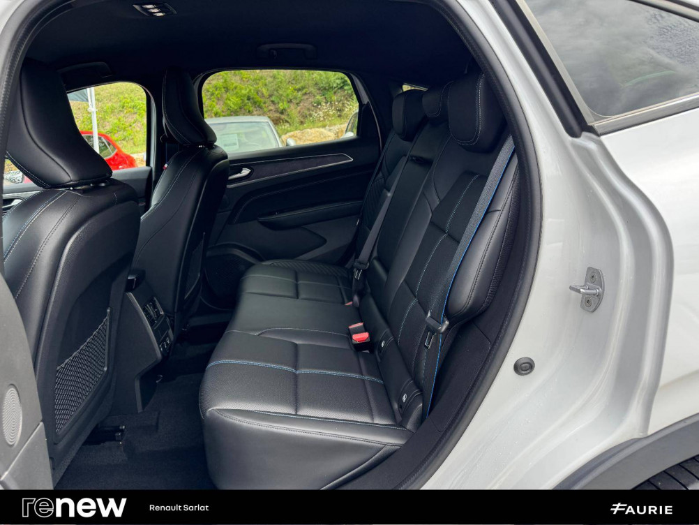 Acheter Renault Arkana Arkana E-Tech 145 - 23 esprit Alpine 5p occasion dans les concessions du Groupe Faurie