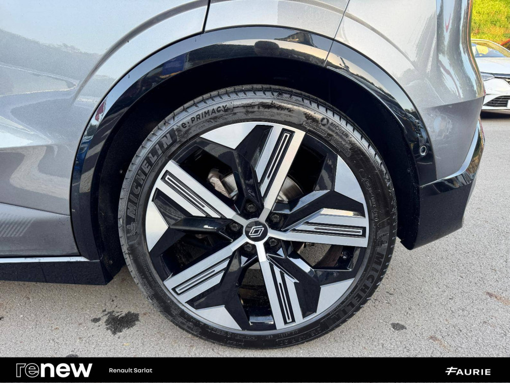 Acheter Renault Megane E-Tech Megane E-Tech EV60 220 ch super charge Iconic 5p occasion dans les concessions du Groupe Faurie