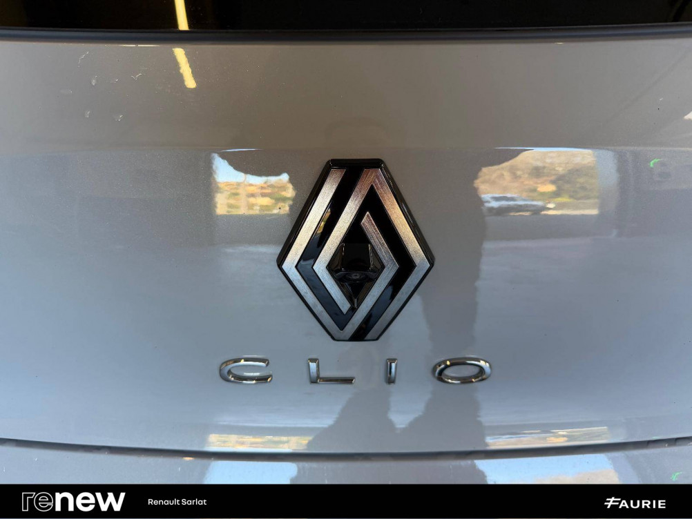 Acheter Renault Clio 5 Clio E-Tech full hybrid 145 Techno 5p occasion dans les concessions du Groupe Faurie