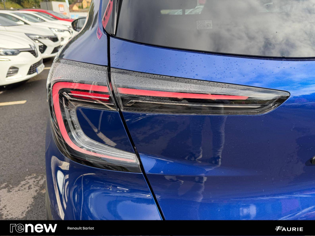 Acheter Renault Captur 2 Captur E-Tech full hybrid 145 ch esprit Alpine 5p occasion dans les concessions du Groupe Faurie