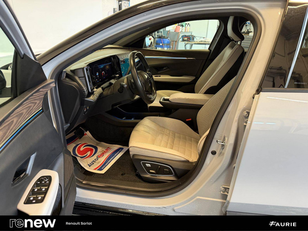 Acheter Renault Megane E-Tech Megane E-Tech EV60 220 ch super charge Iconic 5p occasion dans les concessions du Groupe Faurie