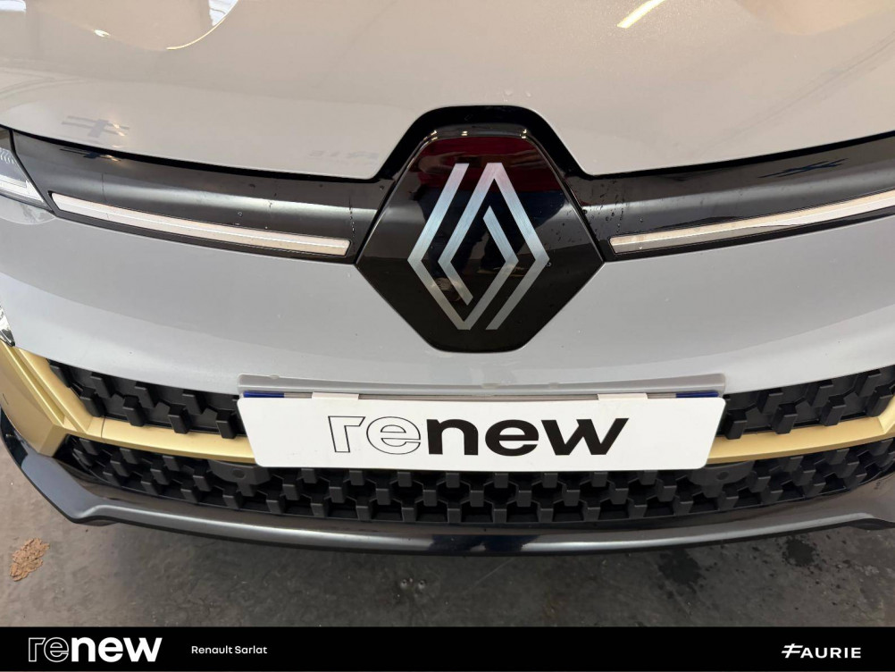 Acheter Renault Megane E-Tech Megane E-Tech EV60 220 ch super charge Iconic 5p occasion dans les concessions du Groupe Faurie