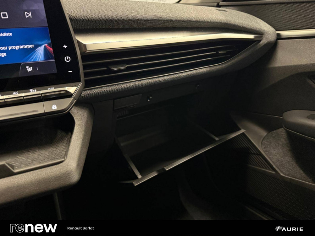 Acheter Renault Megane E-Tech Megane E-Tech EV40 130ch standard charge Equilibre 5p occasion dans les concessions du Groupe Faurie