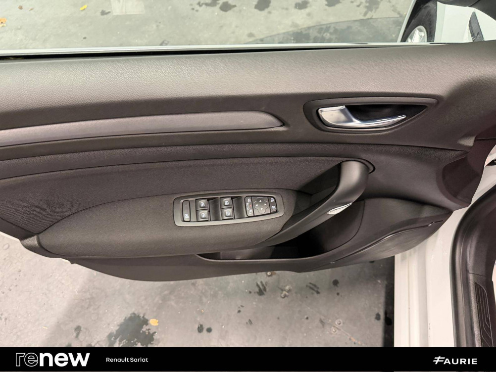 Acheter Renault Megane 4 Mégane IV Berline Blue dCi 115 EDC Business 5p occasion dans les concessions du Groupe Faurie