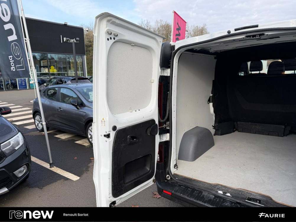 Acheter Renault Trafic 3 TRAFIC CA L2H1 3000 KG BLUE DCI 130 GRAND CONFORT 4p occasion dans les concessions du Groupe Faurie
