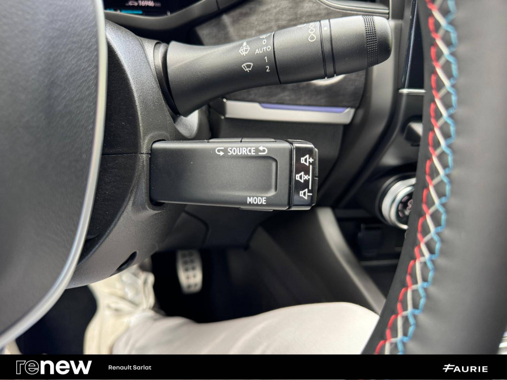 Acheter Renault Arkana Arkana E-Tech 145 - 23 esprit Alpine 5p occasion dans les concessions du Groupe Faurie