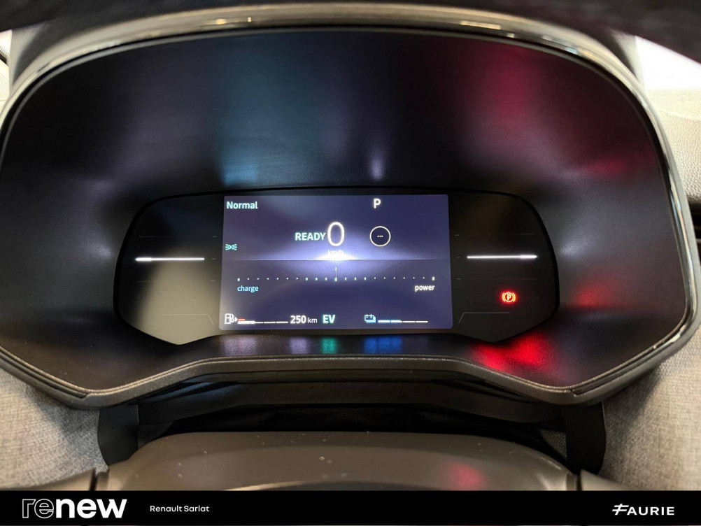 Acheter Renault Clio 5 Clio E-Tech full hybrid 145 Evolution 5p occasion dans les concessions du Groupe Faurie