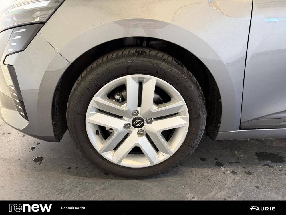 Acheter Renault Clio 5 Clio E-Tech full hybrid 145 Evolution 5p occasion dans les concessions du Groupe Faurie