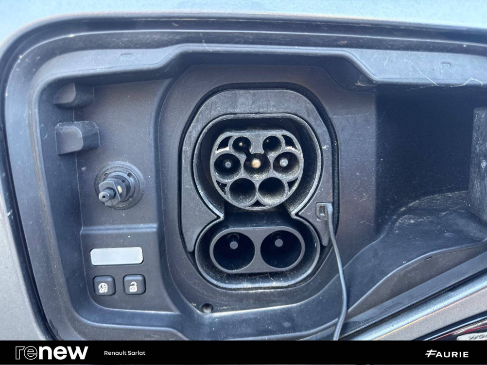 Acheter Renault Megane E-Tech Megane E-Tech EV60 220 ch super charge Iconic 5p occasion dans les concessions du Groupe Faurie