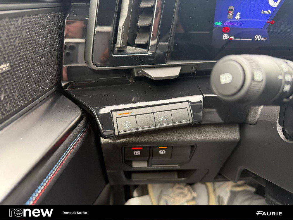 Acheter Renault Rafale Rafale E-Tech full hybrid 200 esprit Alpine 5p occasion dans les concessions du Groupe Faurie