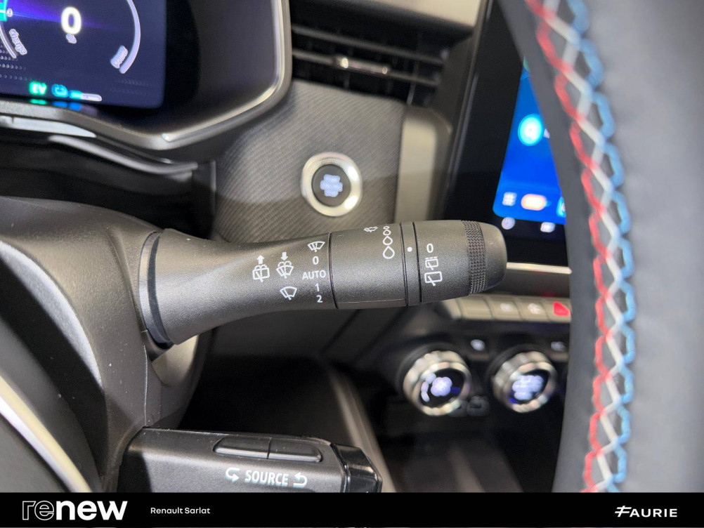 Acheter Renault Clio 5 Clio E-Tech full hybrid 145 ch GSR2 Esprit Alpine 5p occasion dans les concessions du Groupe Faurie