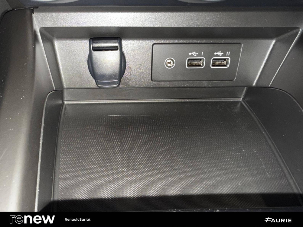 Acheter Renault Arkana Arkana TCe 140 EDC - 23 Evolution 5p occasion dans les concessions du Groupe Faurie