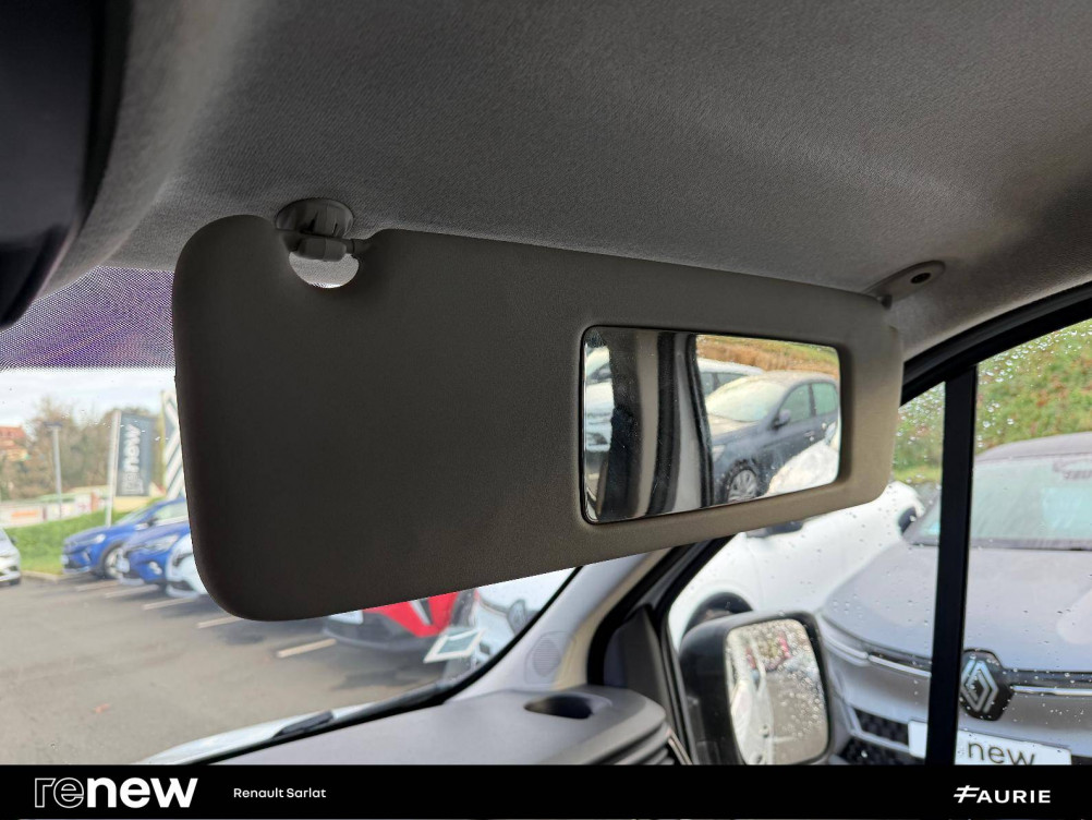 Acheter Renault Trafic 3 TRAFIC CA L2H1 3000 KG BLUE DCI 130 GRAND CONFORT 4p occasion dans les concessions du Groupe Faurie