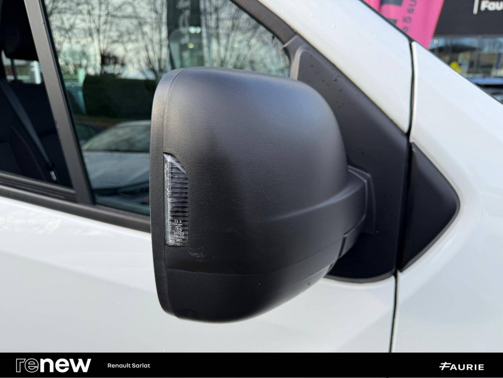 Acheter Renault Trafic 3 TRAFIC CA L2H1 3000 KG BLUE DCI 130 GRAND CONFORT 4p occasion dans les concessions du Groupe Faurie