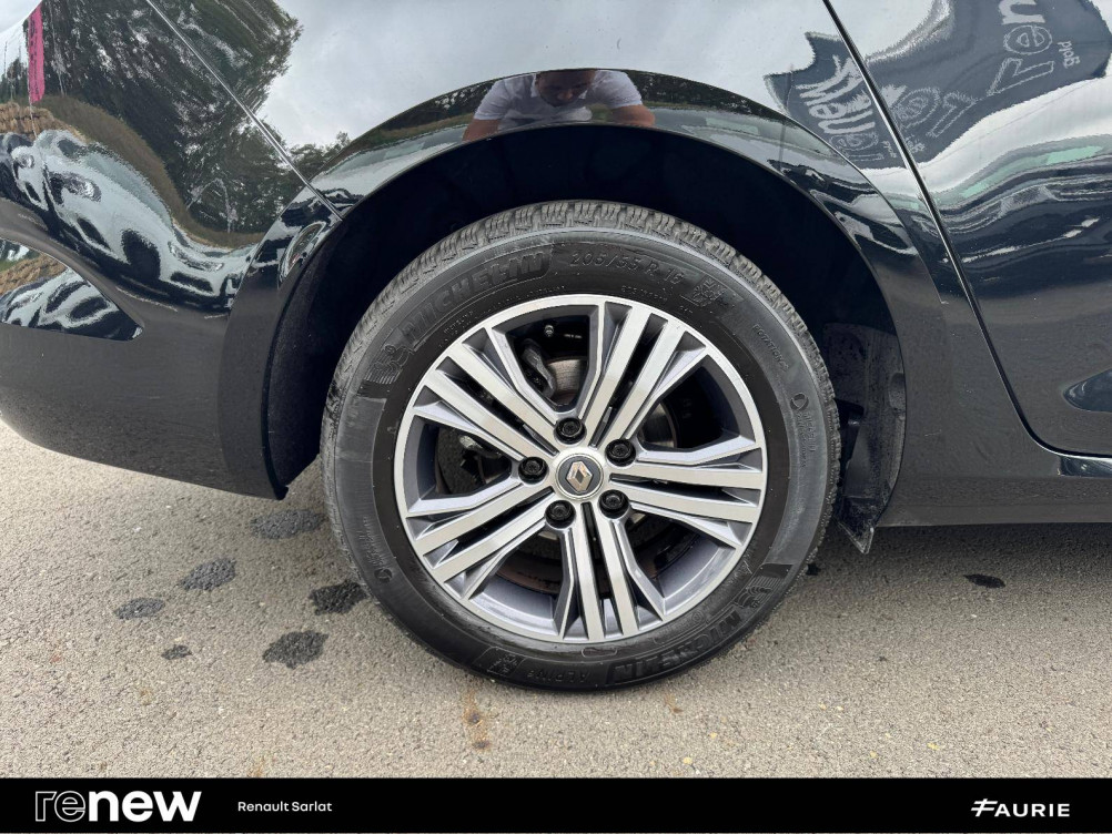 Acheter Renault Megane 4 Mégane IV Estate TCe 140 EDC FAP - 21B Intens 5p occasion dans les concessions du Groupe Faurie