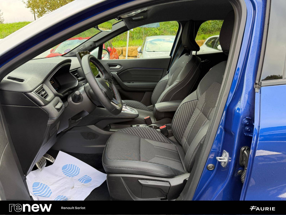 Acheter Renault Captur 2 Captur E-Tech full hybrid 145 ch esprit Alpine 5p occasion dans les concessions du Groupe Faurie