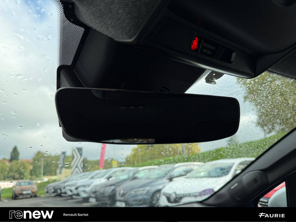 Acheter Renault Captur 2 Captur E-Tech full hybrid 145 ch esprit Alpine 5p occasion dans les concessions du Groupe Faurie