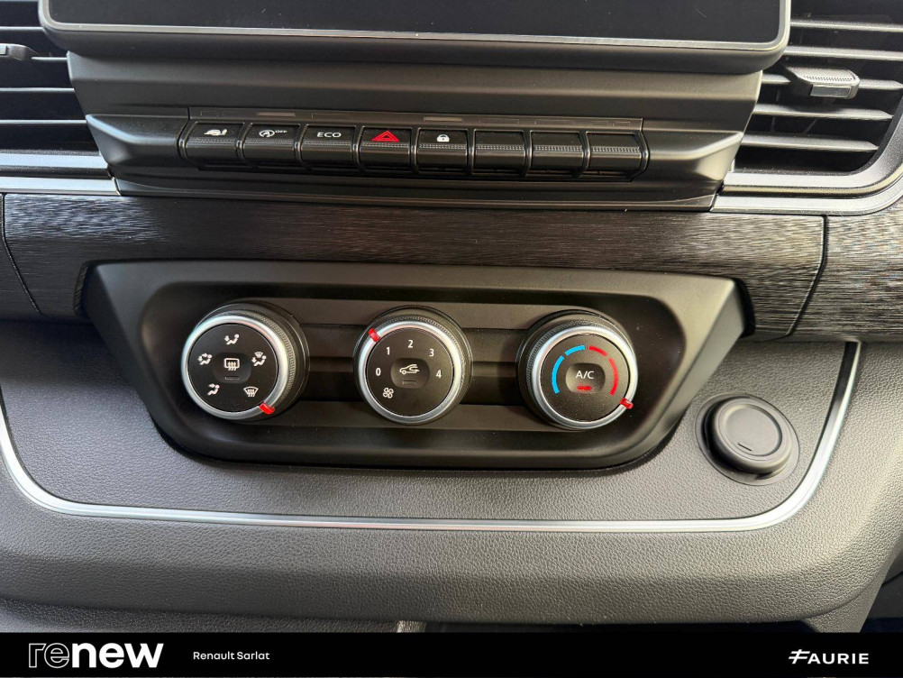 Acheter Renault Trafic 3 TRAFIC CA L2H1 3000 KG BLUE DCI 130 GRAND CONFORT 4p occasion dans les concessions du Groupe Faurie