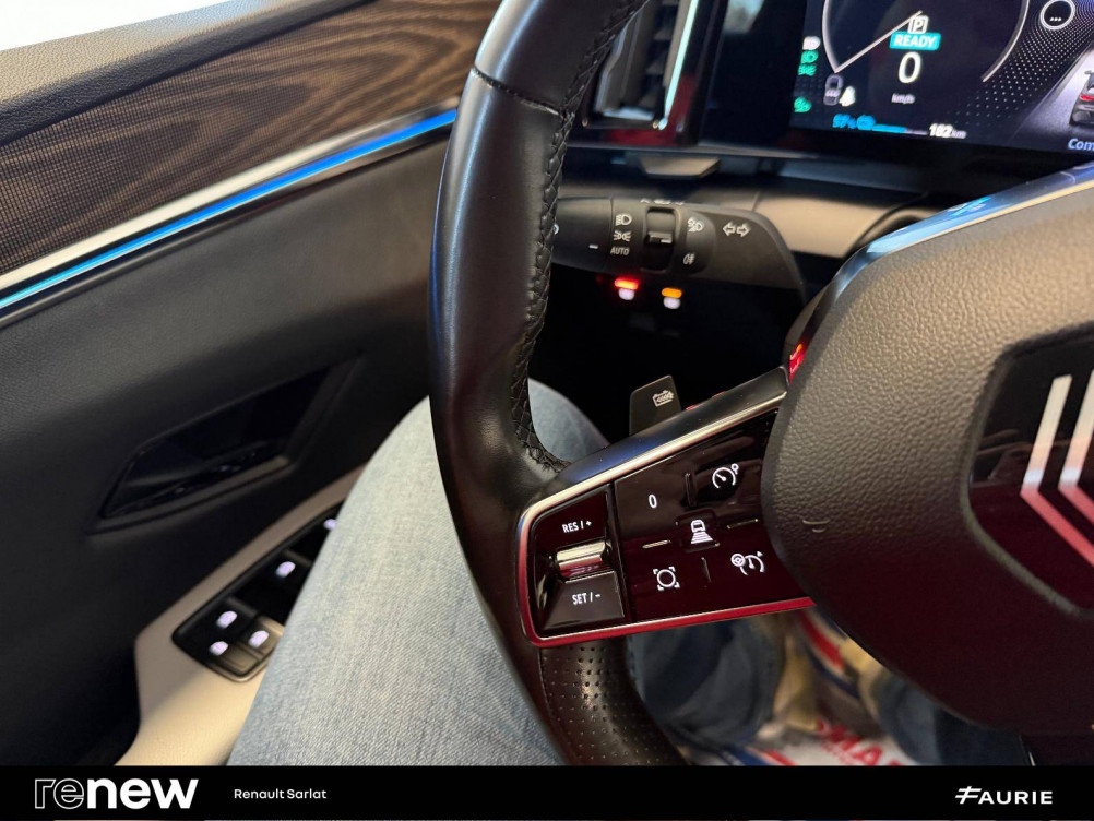 Acheter Renault Megane E-Tech Megane E-Tech EV60 220 ch super charge Iconic 5p occasion dans les concessions du Groupe Faurie