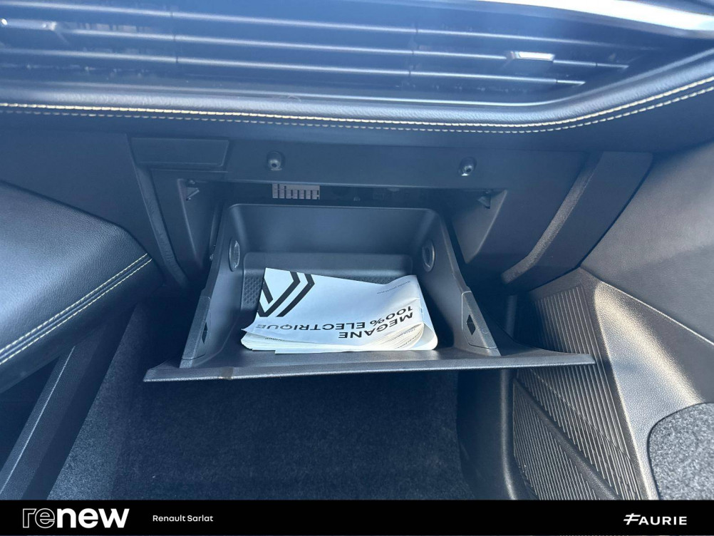 Acheter Renault Megane E-Tech Megane E-Tech EV60 220 ch super charge Iconic 5p occasion dans les concessions du Groupe Faurie