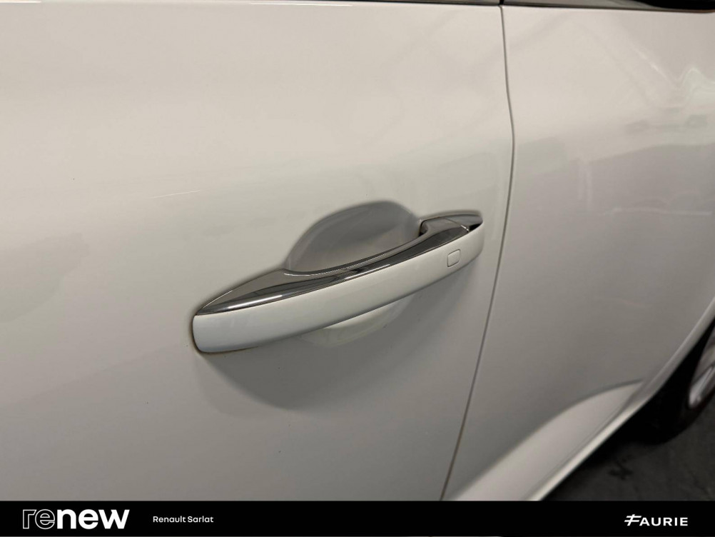 Acheter Renault Megane 4 Mégane IV Berline Blue dCi 115 EDC Business 5p occasion dans les concessions du Groupe Faurie