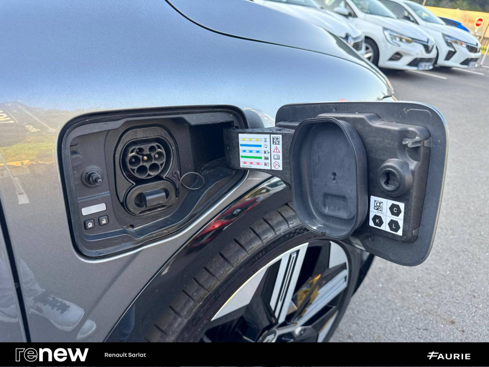 Acheter Renault Megane E-Tech Megane E-Tech EV60 220 ch super charge Iconic 5p occasion dans les concessions du Groupe Faurie