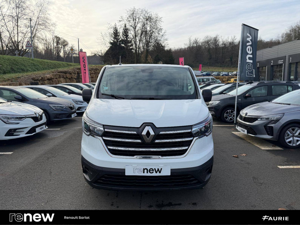 Acheter Renault Trafic 3 TRAFIC CA L2H1 3000 KG BLUE DCI 130 GRAND CONFORT 4p occasion dans les concessions du Groupe Faurie