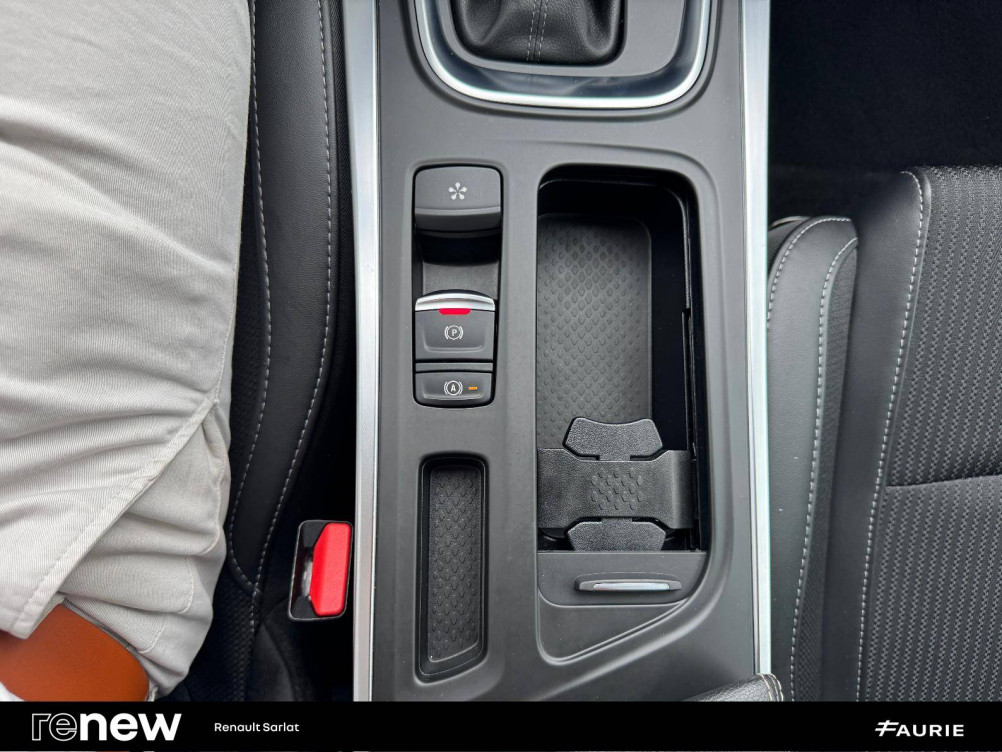 Acheter Renault Megane 4 Mégane IV Estate TCe 140 EDC FAP - 21B Intens 5p occasion dans les concessions du Groupe Faurie