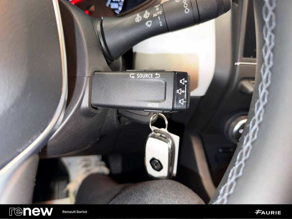 Acheter Renault Clio 5 Clio TCe 90 X-Tronic Evolution 5p occasion dans les concessions du Groupe Faurie