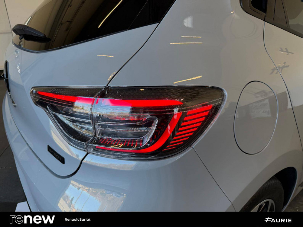 Acheter Renault Clio 5 Clio E-Tech full hybrid 145 Techno 5p occasion dans les concessions du Groupe Faurie