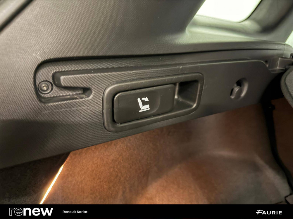 Acheter Renault Kadjar Kadjar Blue dCi 115 EDC Business 5p occasion dans les concessions du Groupe Faurie