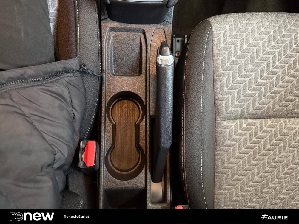 Acheter Renault Clio 5 Clio E-Tech full hybrid 145 Evolution 5p occasion dans les concessions du Groupe Faurie