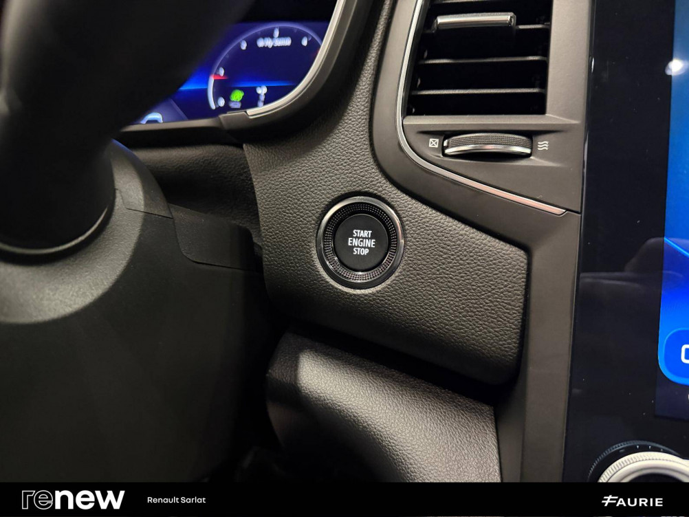 Acheter Renault Megane 4 Megane IV Berline Blue dCi 115 EDC Techno 5p occasion dans les concessions du Groupe Faurie