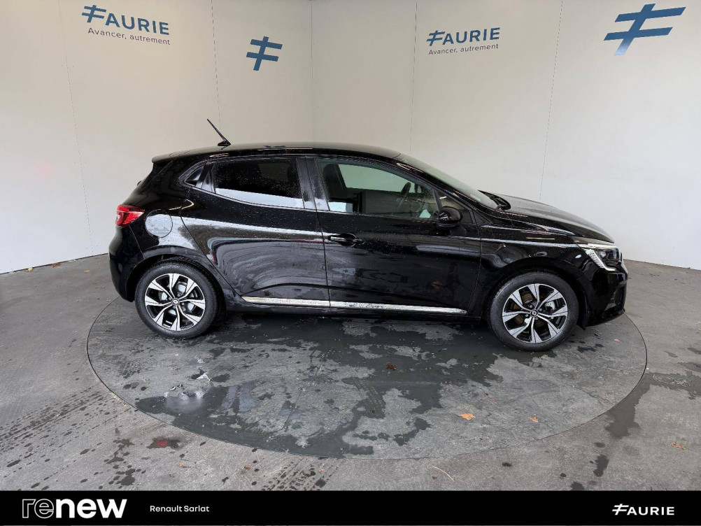 Acheter Renault Clio 5 Clio E-Tech full hybrid 145 Evolution 5p occasion dans les concessions du Groupe Faurie