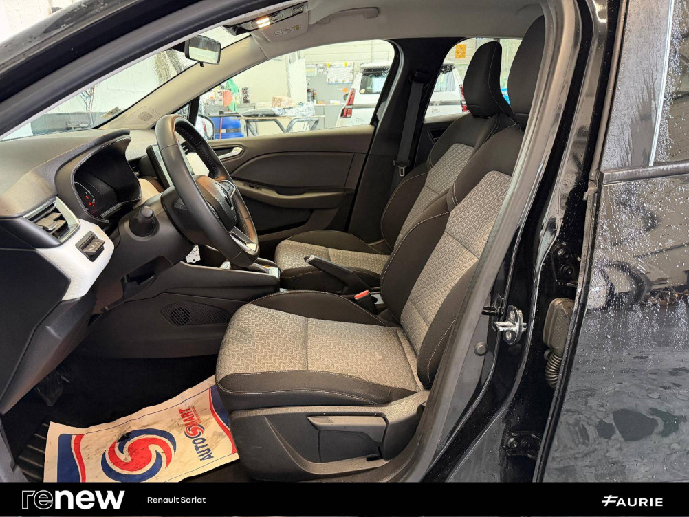 Acheter Renault Clio 5 Clio E-Tech full hybrid 145 Evolution 5p occasion dans les concessions du Groupe Faurie