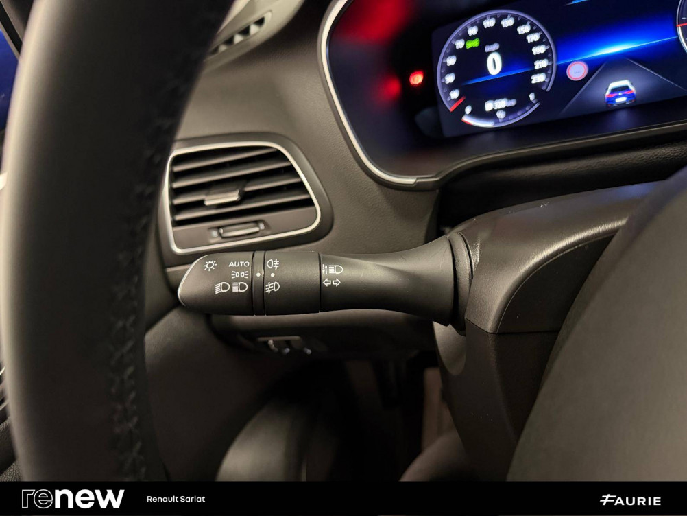 Acheter Renault Megane 4 Megane IV Berline Blue dCi 115 EDC Techno 5p occasion dans les concessions du Groupe Faurie