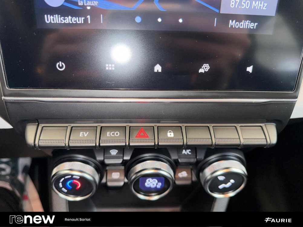 Acheter Renault Clio 5 Clio E-Tech full hybrid 145 Evolution 5p occasion dans les concessions du Groupe Faurie