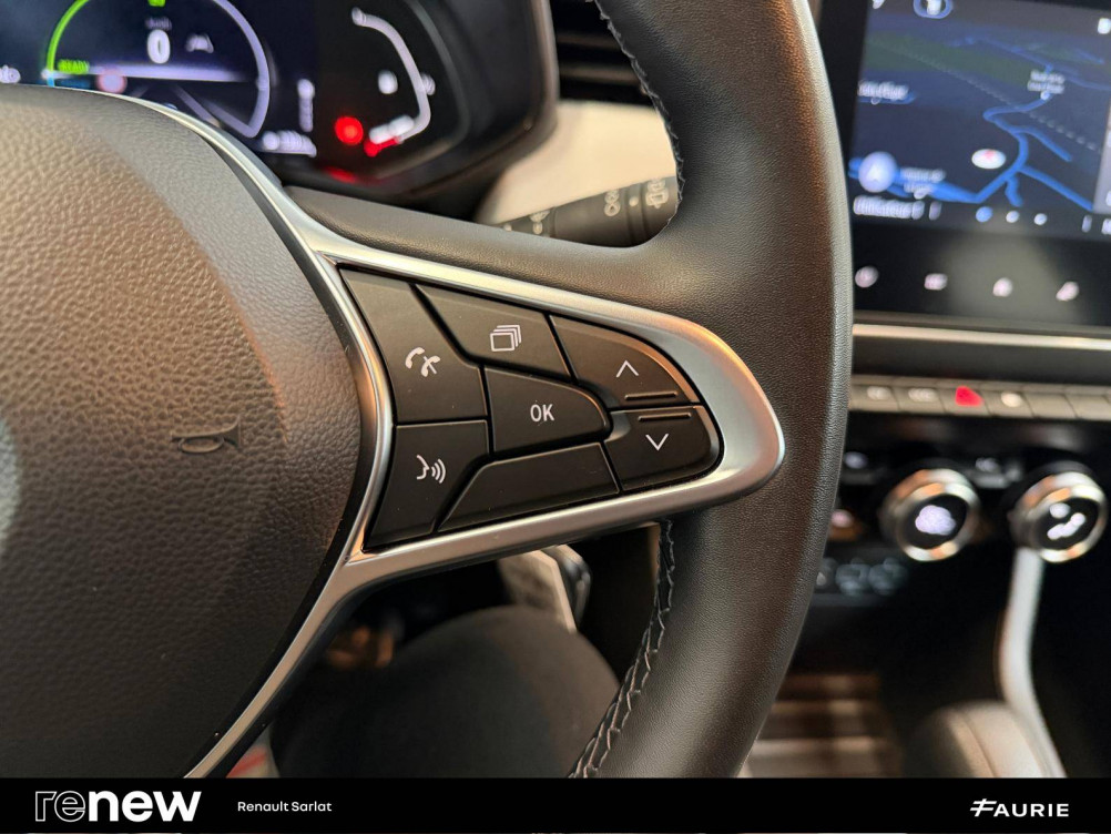 Acheter Renault Clio 5 Clio E-Tech full hybrid 145 Evolution 5p occasion dans les concessions du Groupe Faurie