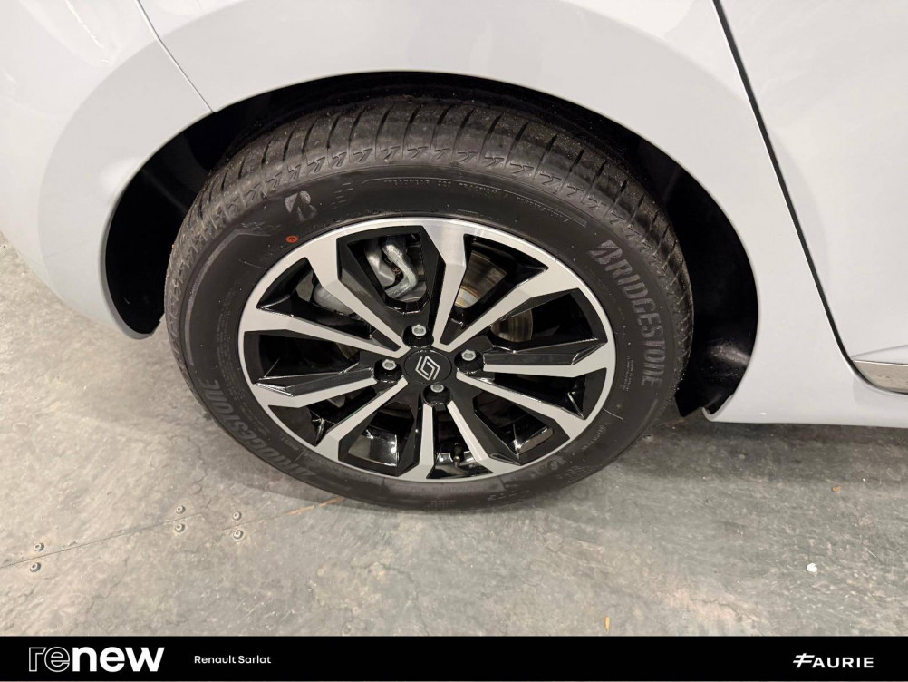 Acheter Renault Clio 5 Clio E-Tech full hybrid 145 ch GSR2 Techno 5p occasion dans les concessions du Groupe Faurie