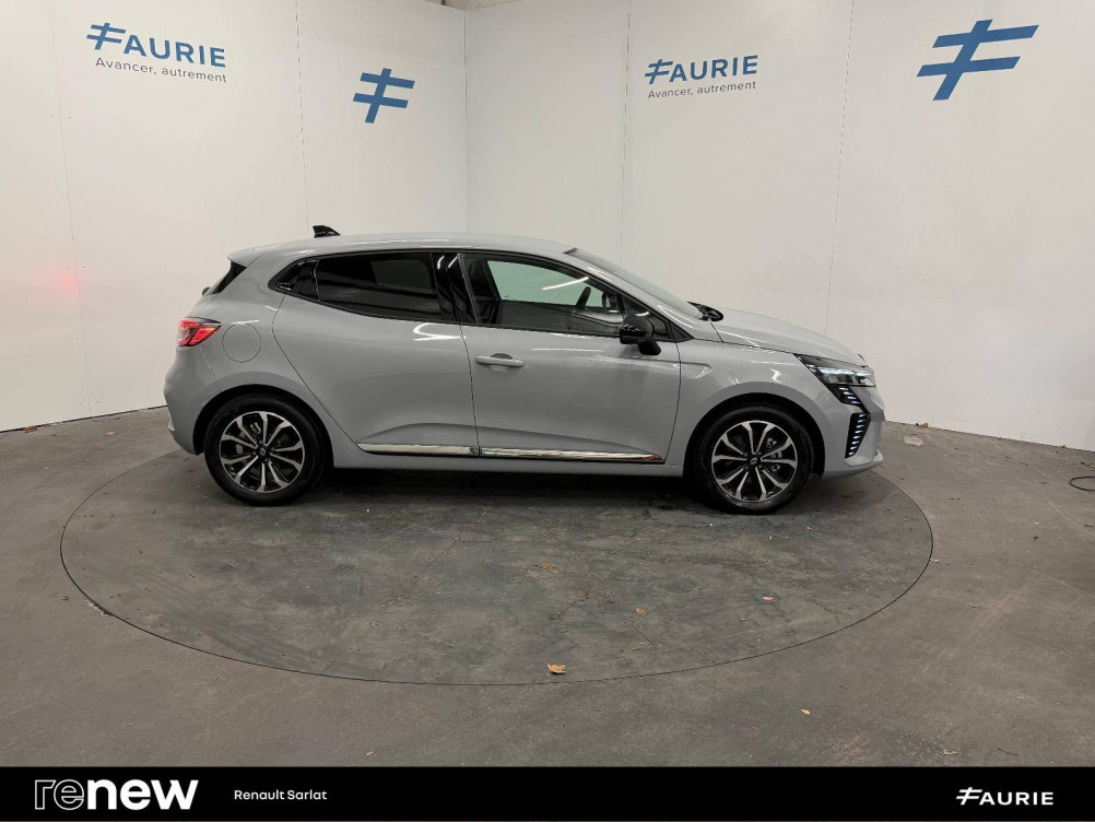 Acheter Renault Clio 5 Clio E-Tech full hybrid 145 ch GSR2 Techno 5p occasion dans les concessions du Groupe Faurie